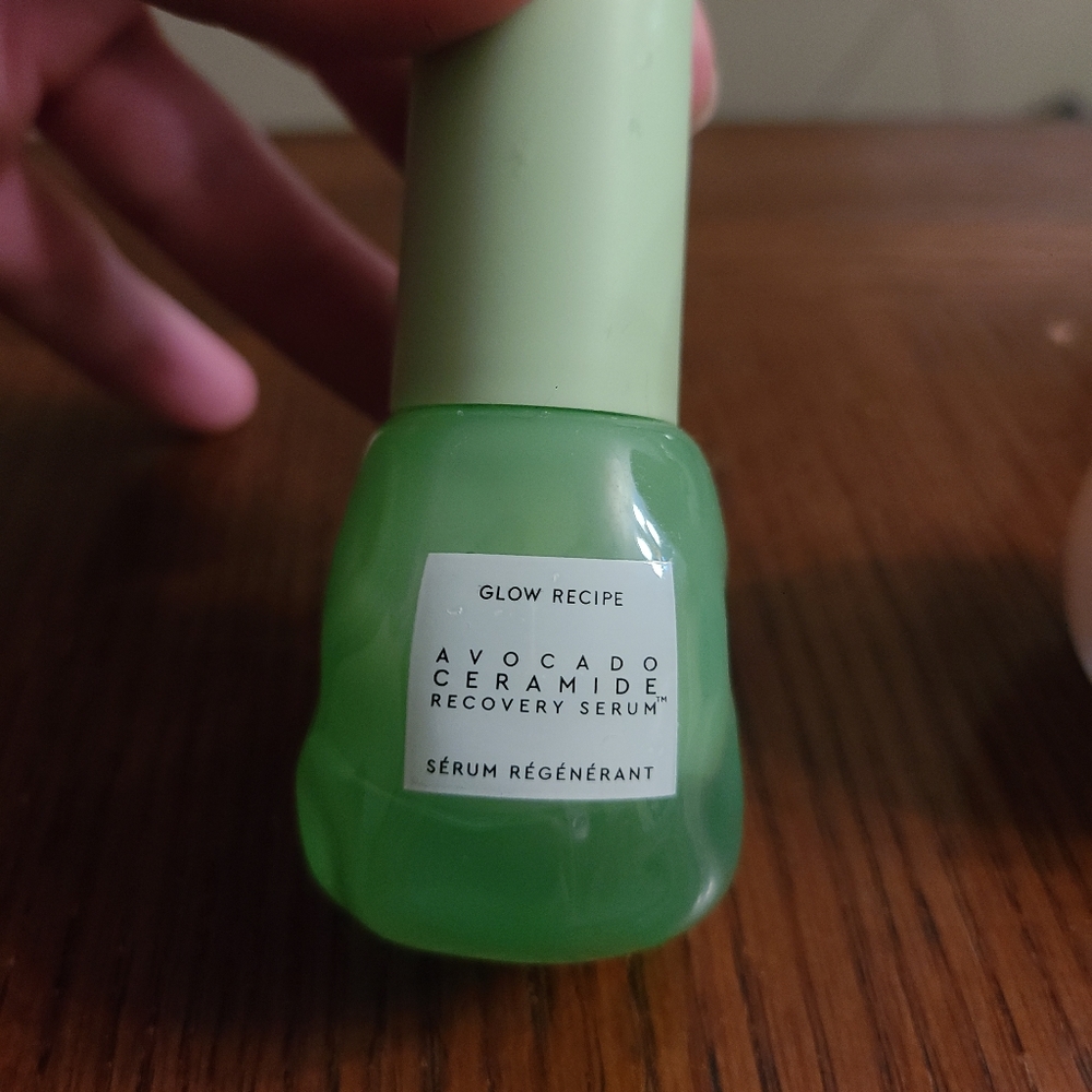 Glow Recipe Avacado Cermide